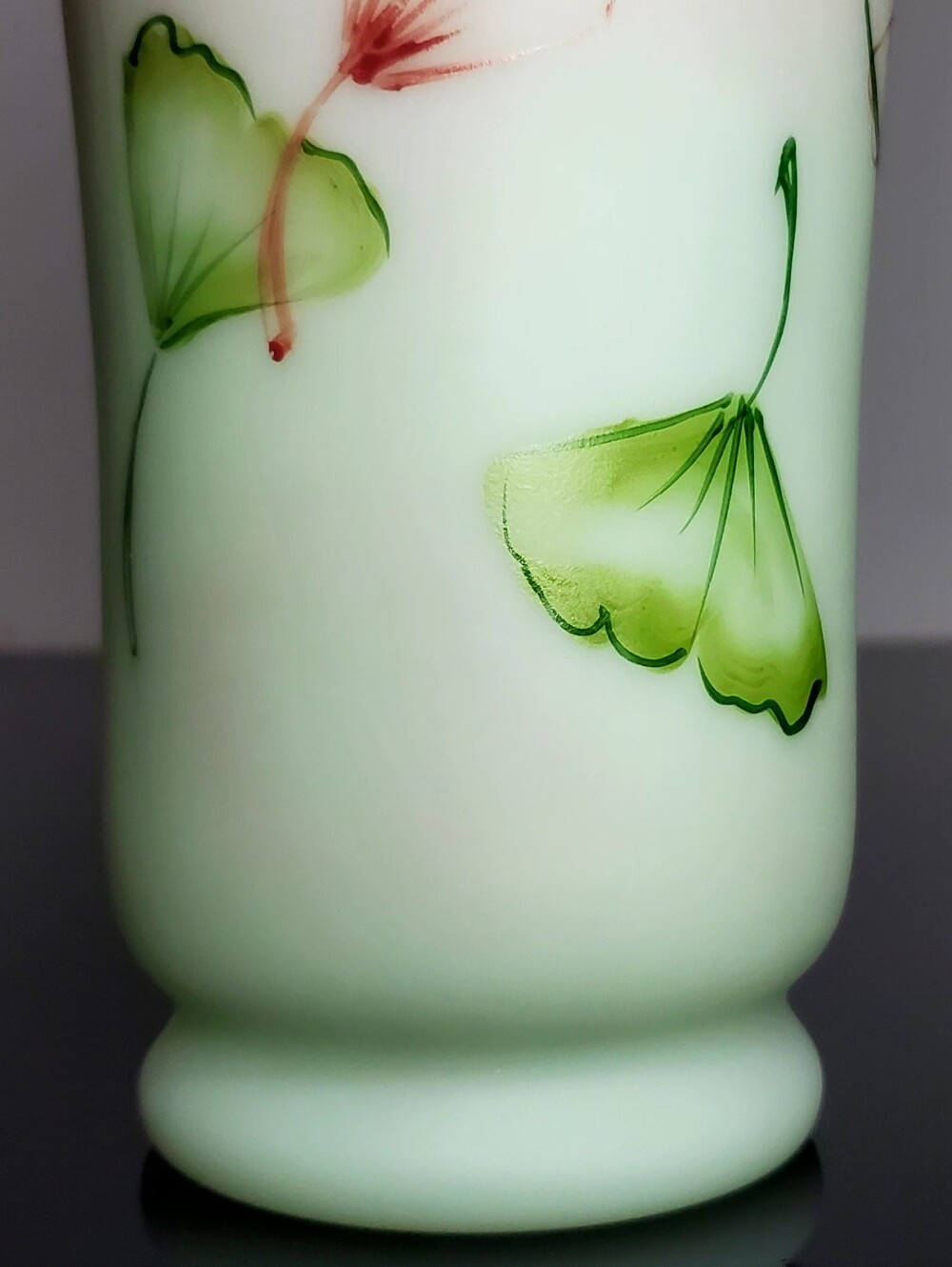 NIB Fenton Lotus Mist Burmese Ginkgo Leaves Hand Painted Vase Signed 8.5" 2007 - Picture 6 of 14